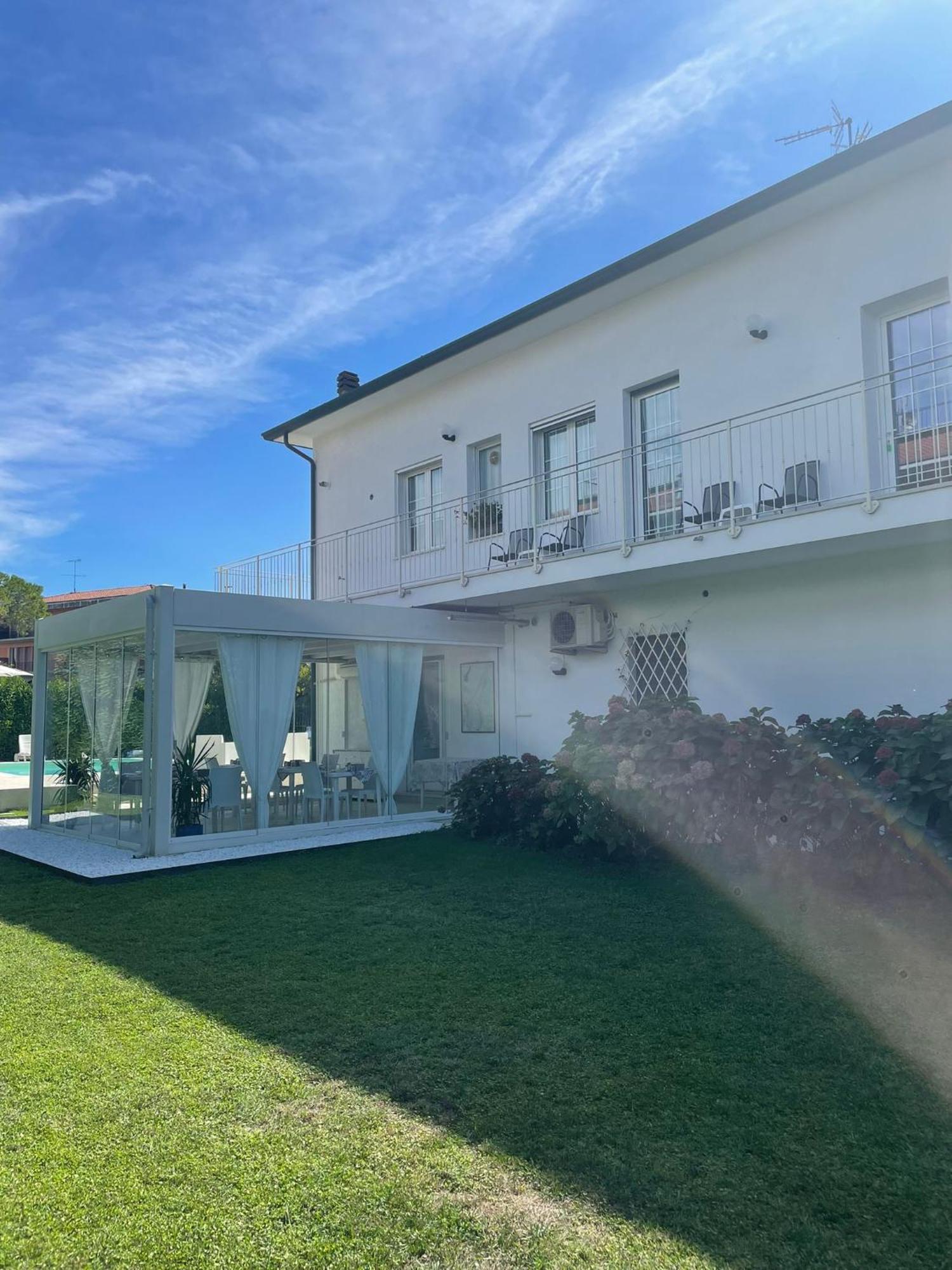 Bed And Breakfast Da Beatrice Sirmione Exterior foto