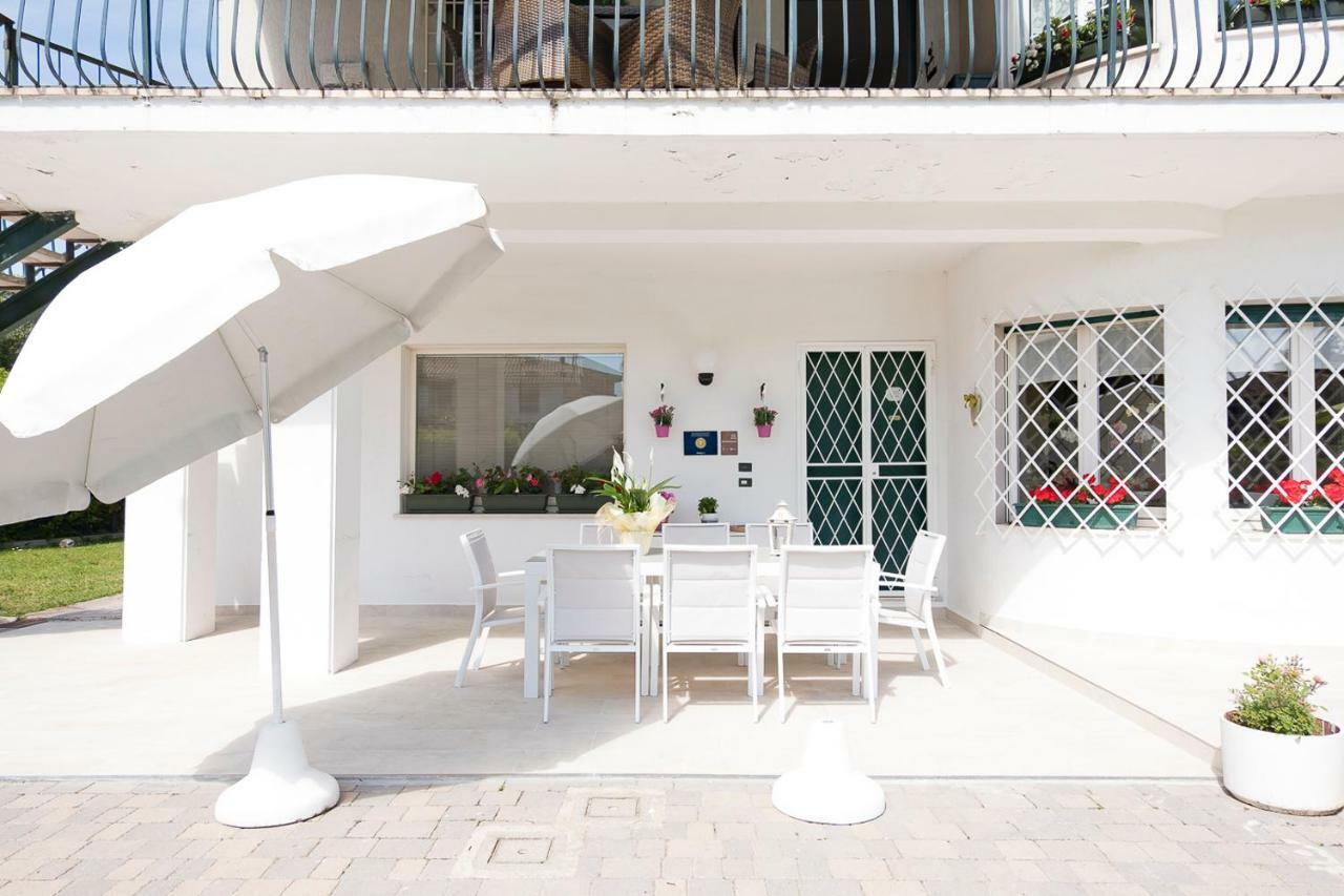 Bed And Breakfast Da Beatrice Sirmione Exterior foto
